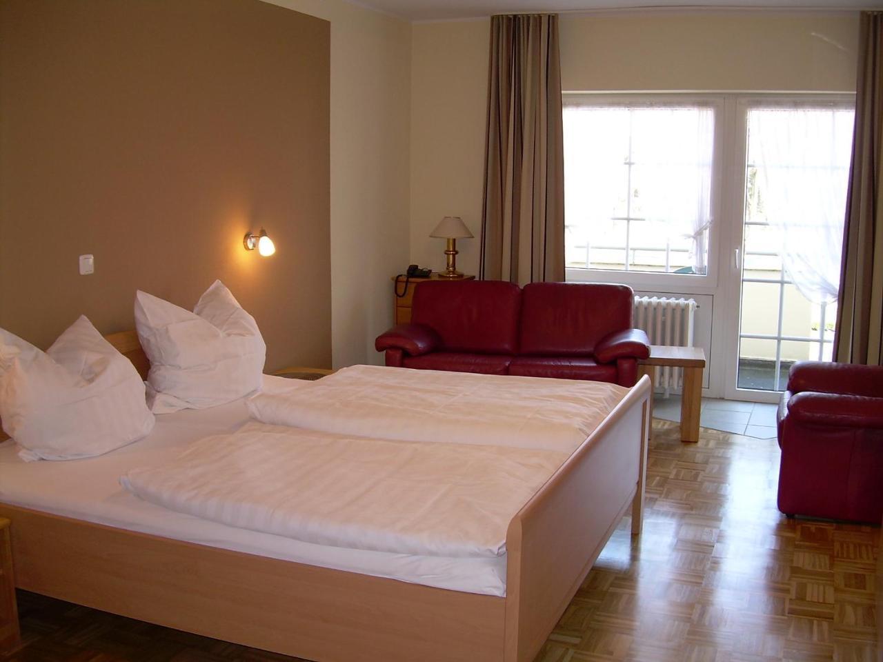 Hotel-Restaurant Saelzerhof Salzkotten Zewnętrze zdjęcie